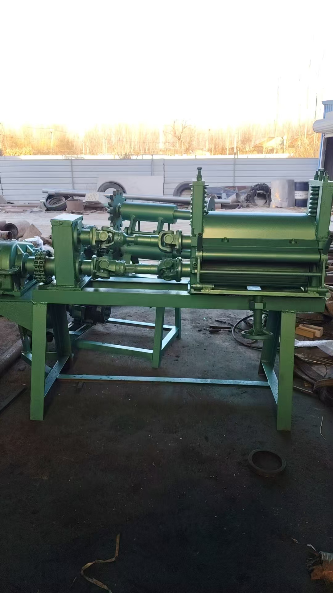 Miért tér át több gumi-újrafeldolgozó üzem a Xinzhe Tools krakkoló pengéjére?
