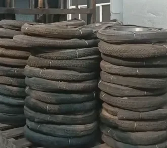 Hogyan javítható az acélhasítás pontossága és élettartama lapos acél hosszirányú nyírókésekkel?